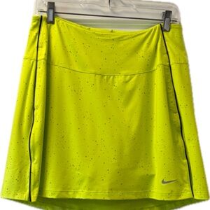 Nike  Dry Fit Bright Neon Lime Green Athletic Skort : Golf with Speckle Detail